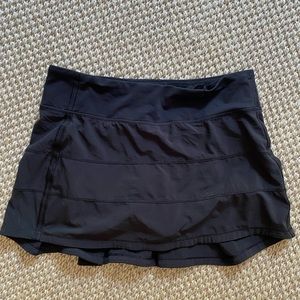 Lululemon black tennis skirt